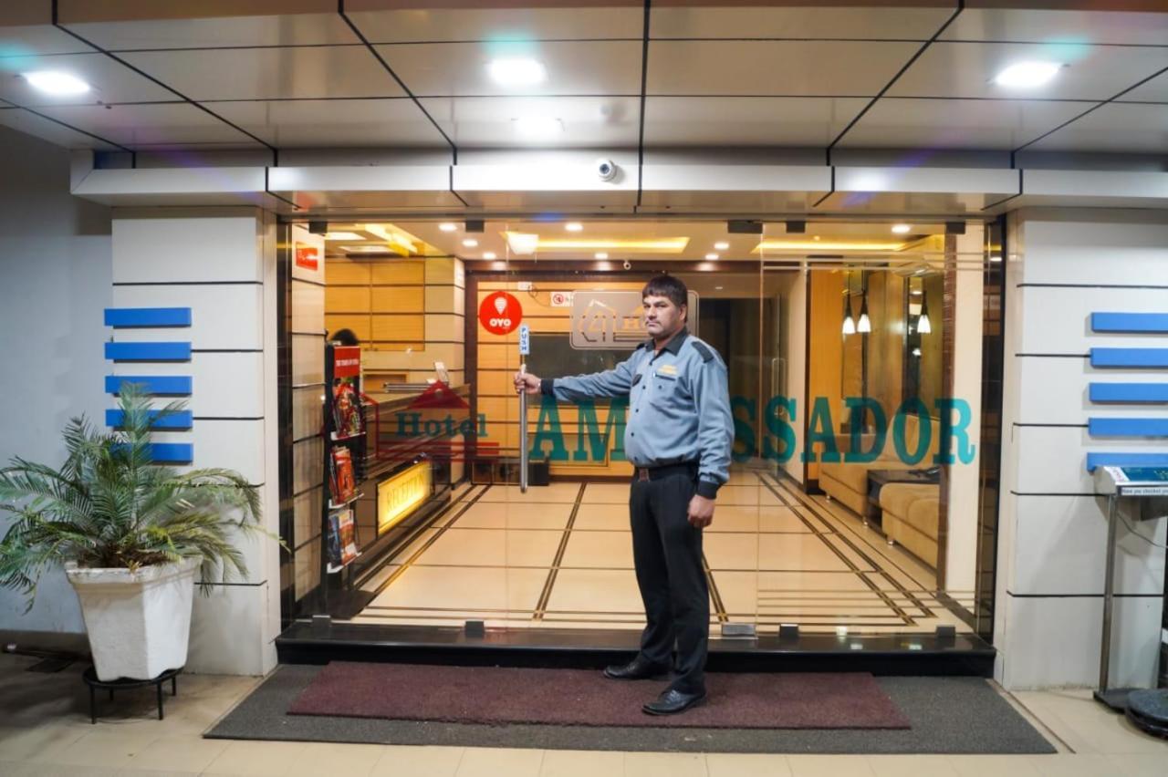 The Ambassador Hotell Vadodara Eksteriør bilde